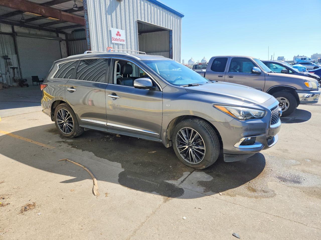 2019 Infiniti Qx60 Luxe - Image 4