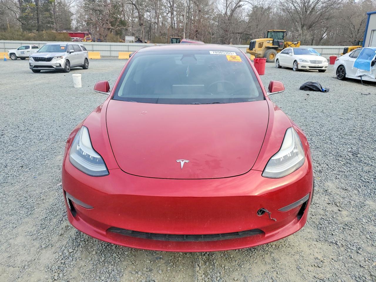 2018 Tesla Model 3 - Фото 5