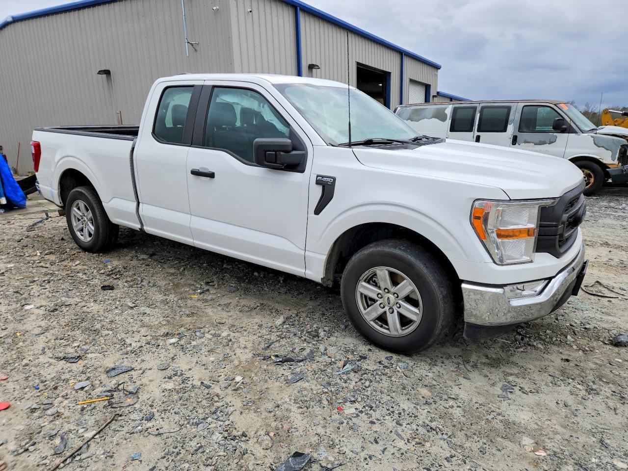 2022 Ford F150 Super Cab - Фото 4