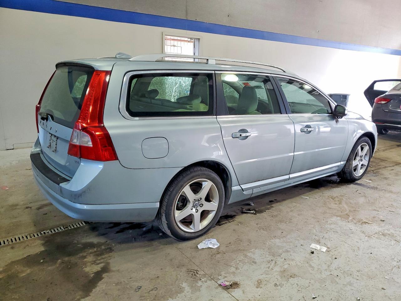 2009 Volvo V70 3.2 - Фото 3