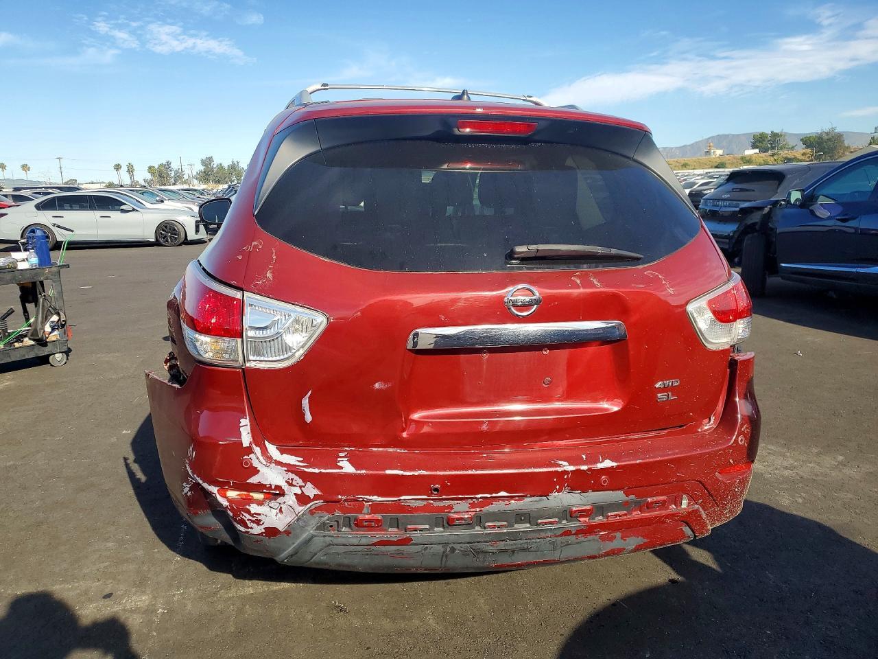 2013 Nissan Pathfinder S - Фото 6