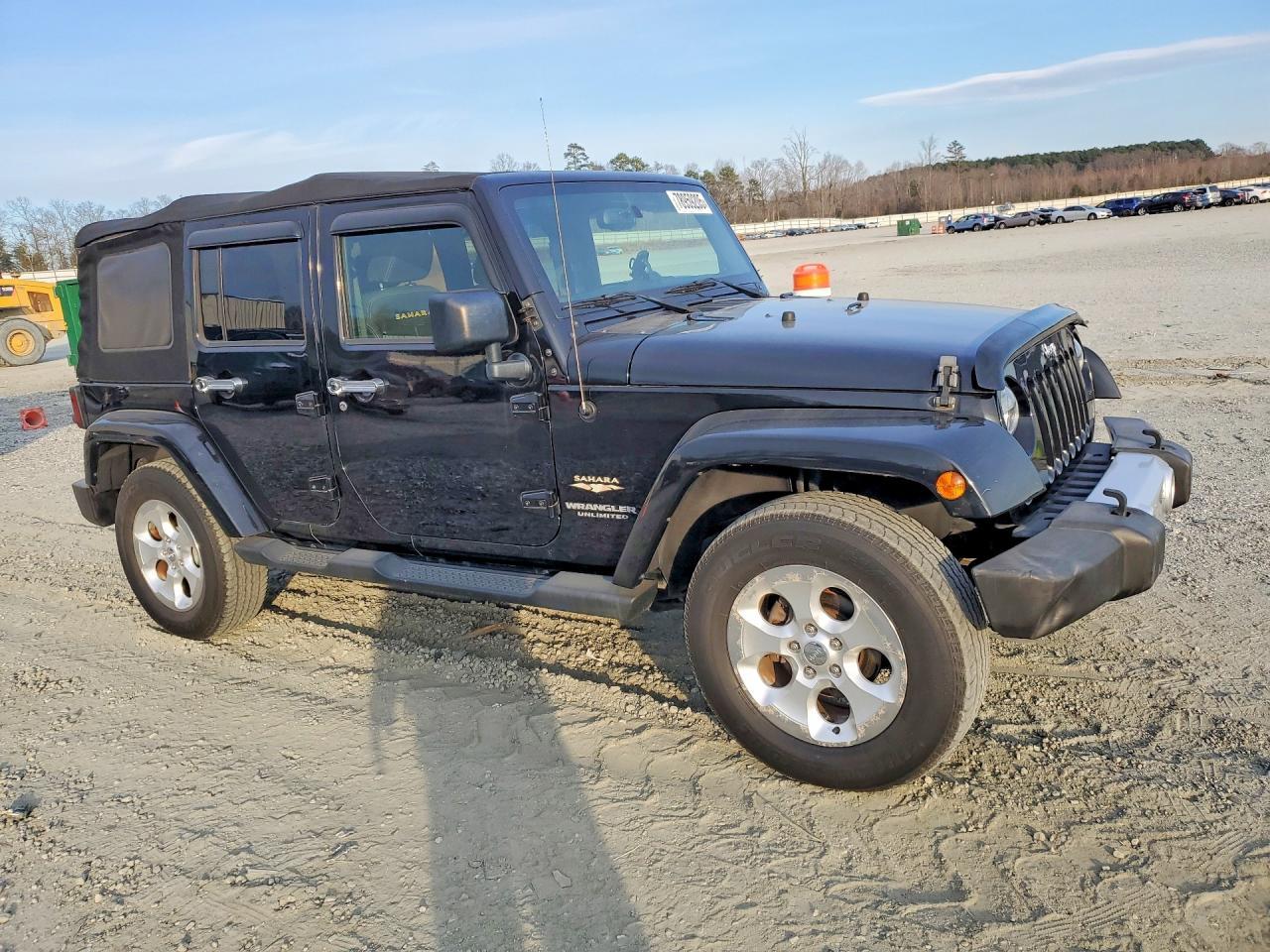 2015 Jeep Wrangler Unlimited Sahara - Фото 4