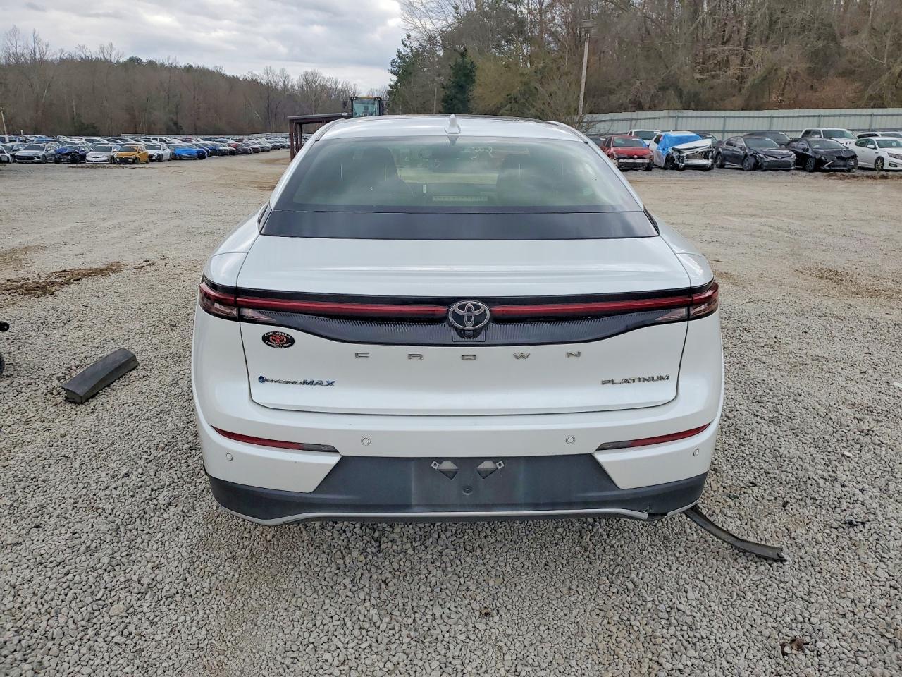 2024 Toyota Crown Platinum - Фото 6