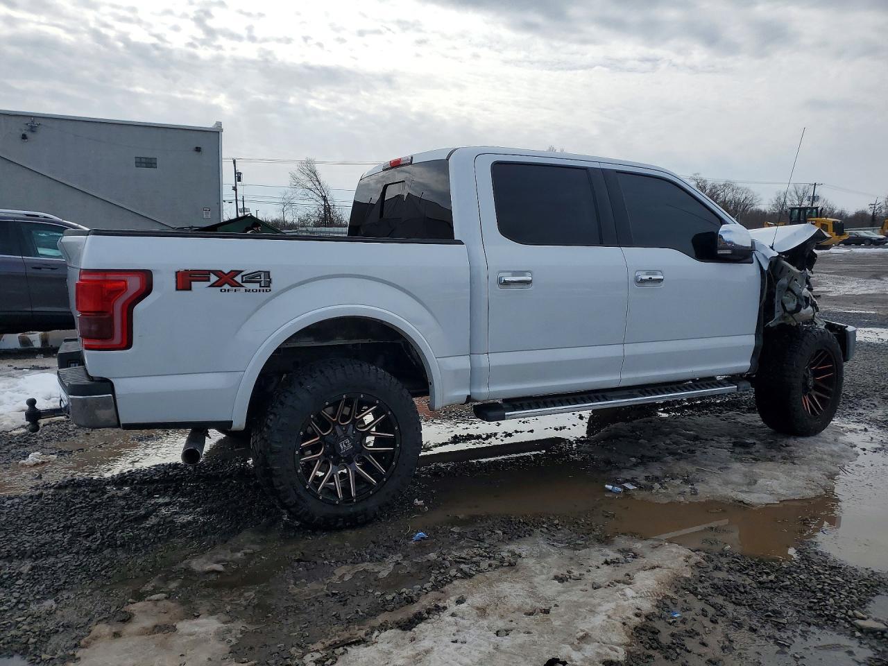 2017 Ford F150 Supercrew - Image 3