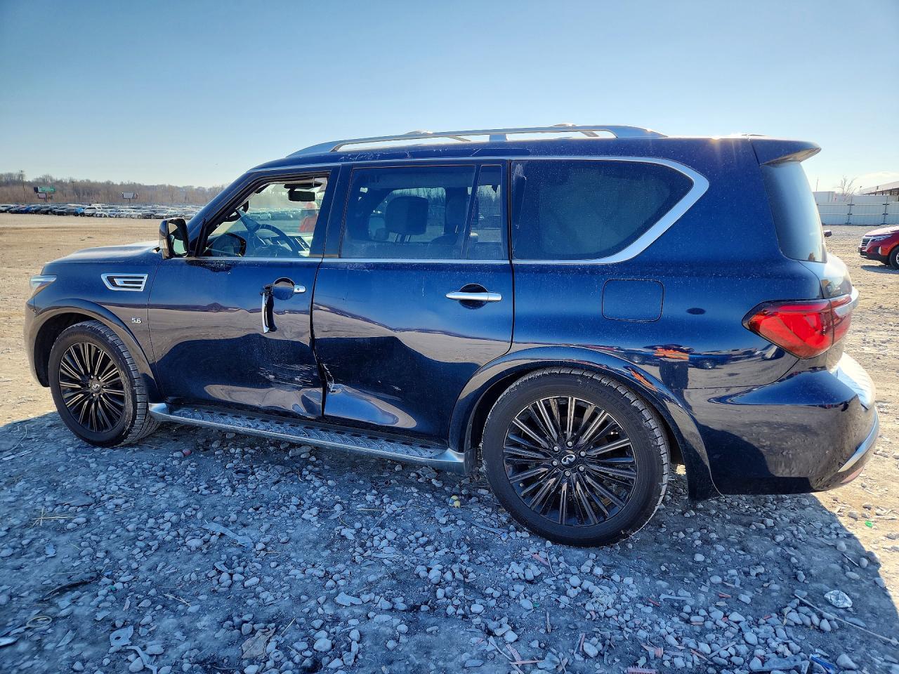 2019 Infiniti Qx80 Luxe - Image 2