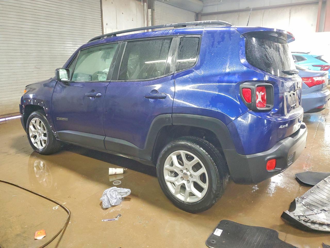 2018 Jeep Renegade Latitude - Фото 2