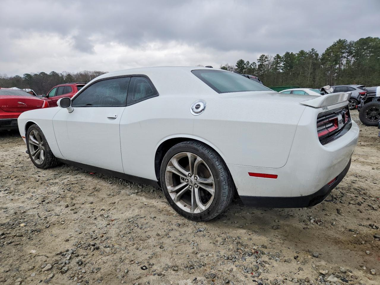 2022 Dodge Challenger R/T - Фото 2
