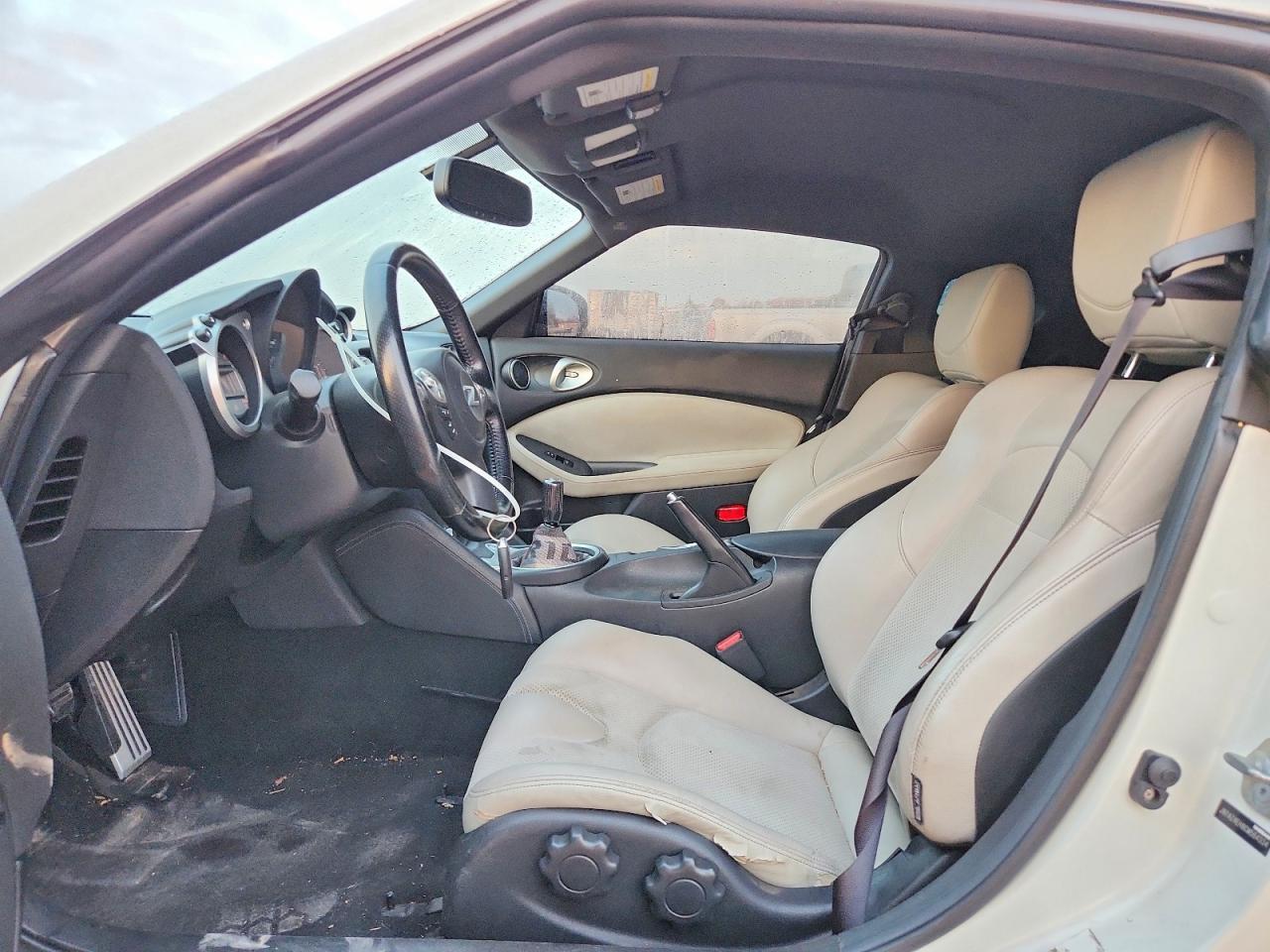 2012 Nissan 370Z Base - Image 7