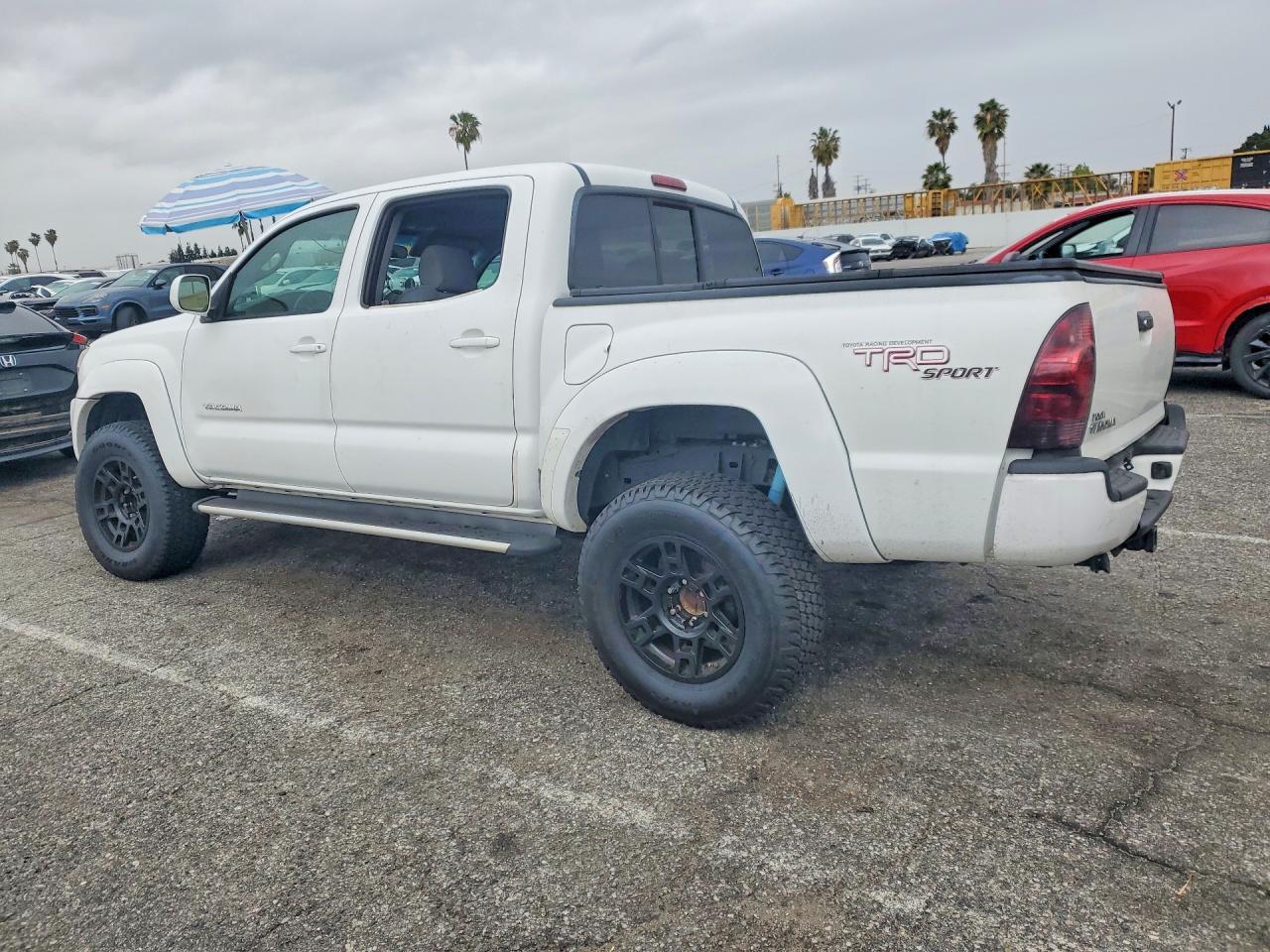 2008 Toyota Tacoma Double Cab Prerunner - Image 2