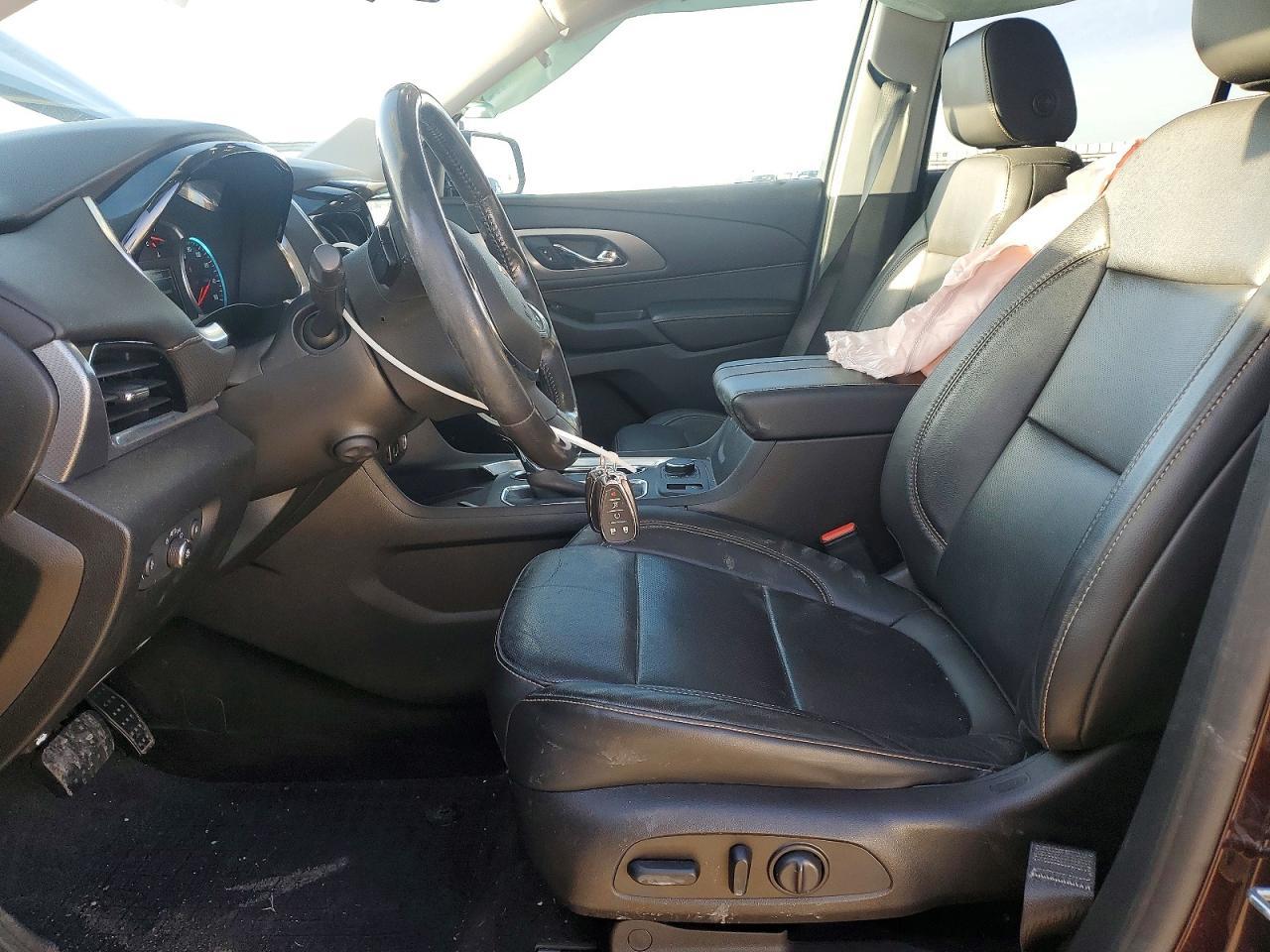 2019 Chevrolet Traverse Premier - Фото 7