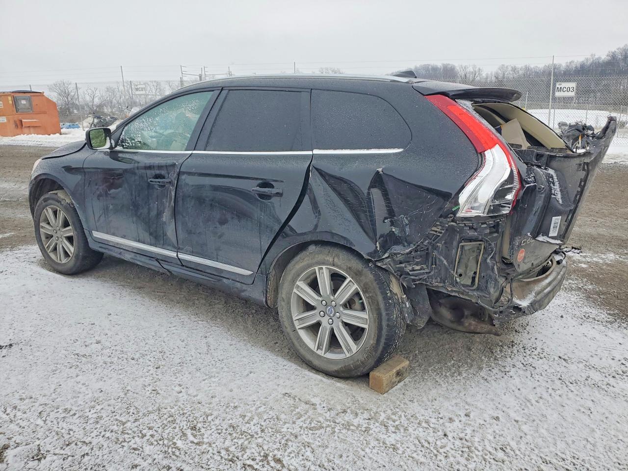 2016 Volvo Xc60 T6 Platinum - Фото 2