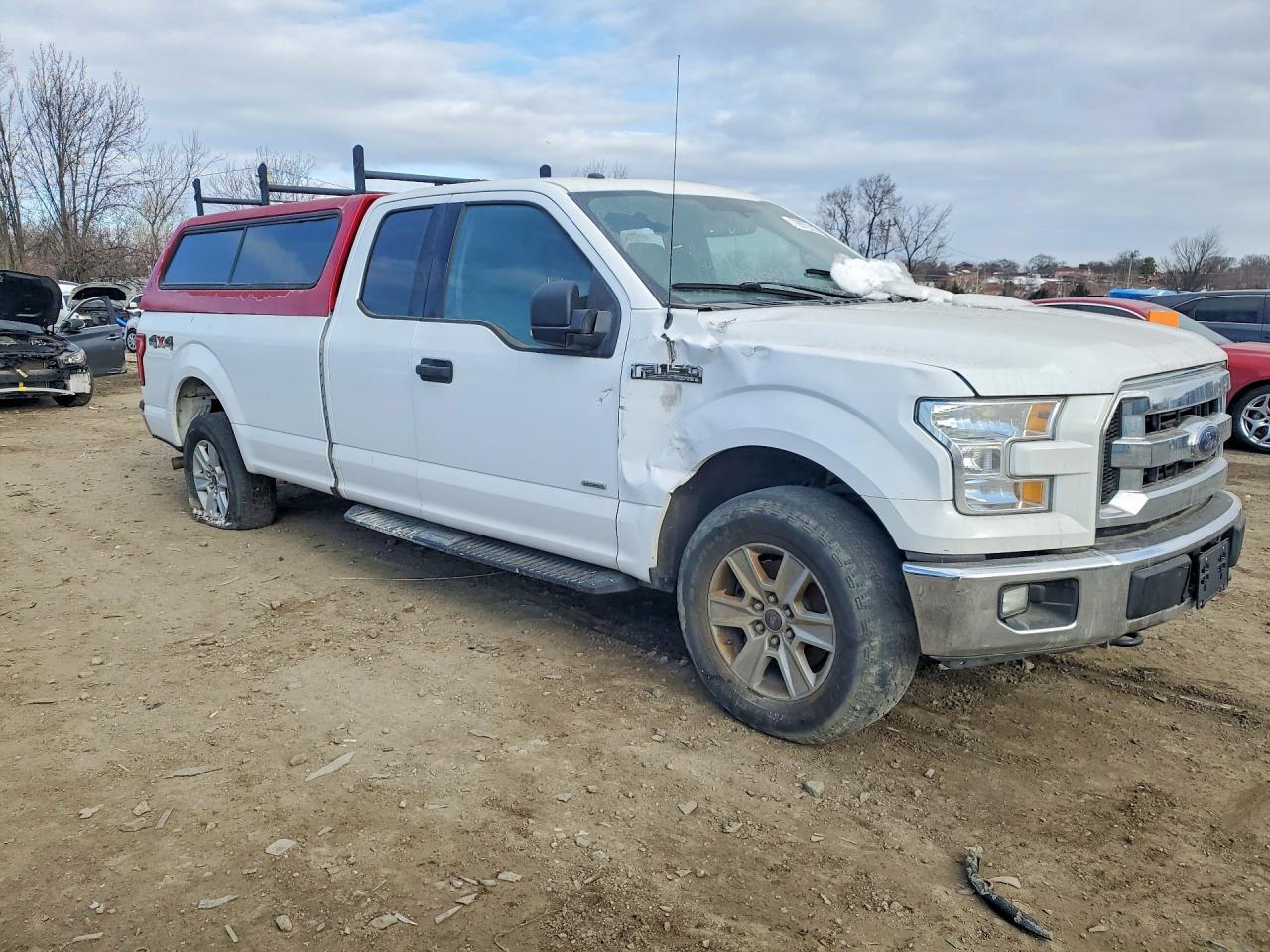 2017 Ford F150 Super Cab - Фото 4