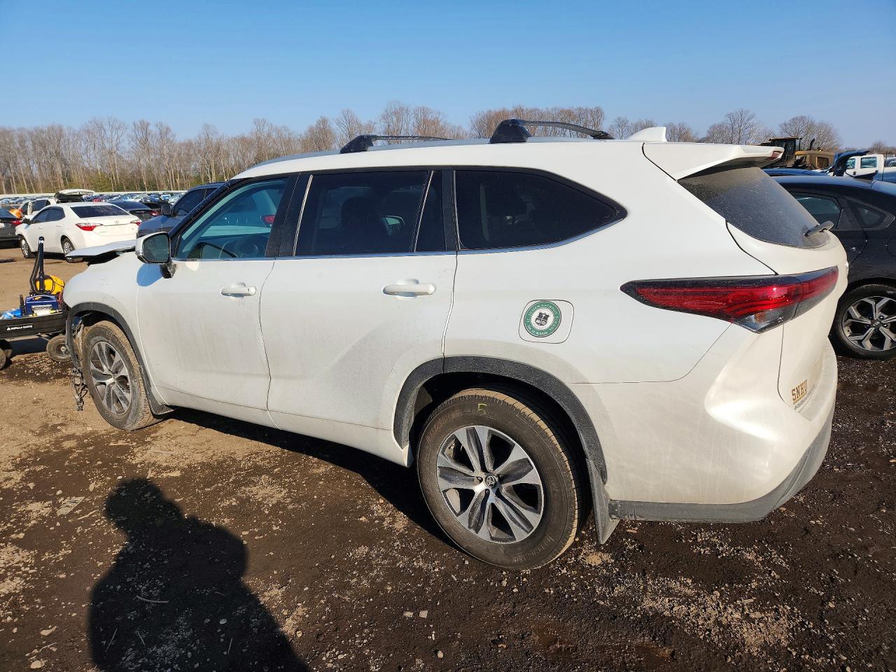 2023 Toyota Highlander L - Фото 2