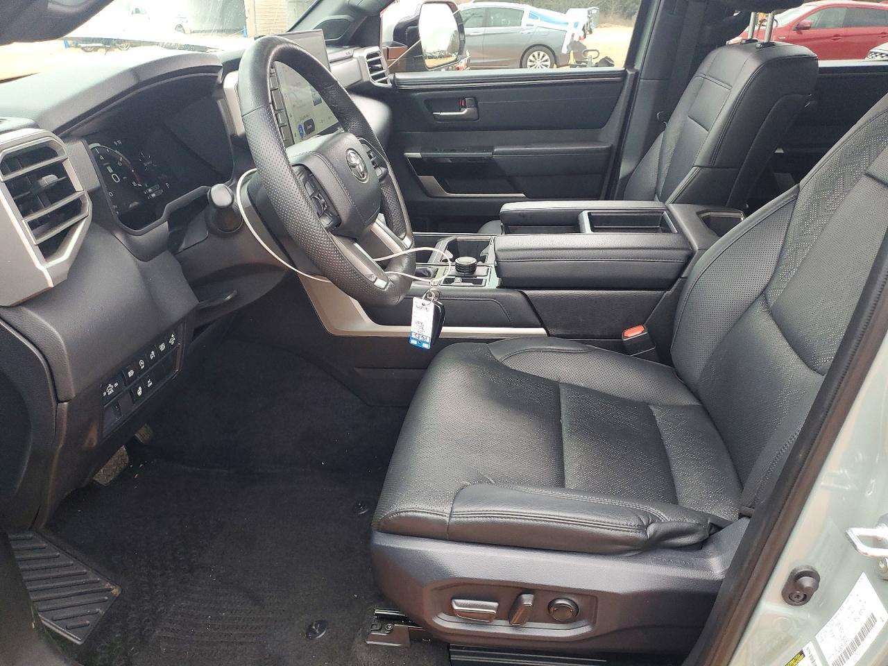 2025 Toyota Tundra Limited - Image 7