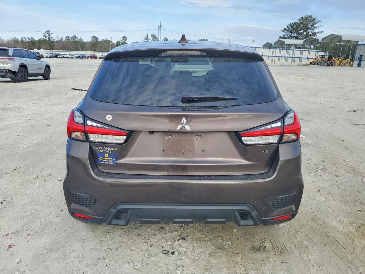 2020 Mitsubishi Outlander Sport Se - Фото 6