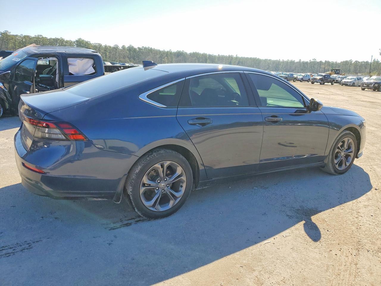 2024 Honda Accord Ex - Image 3