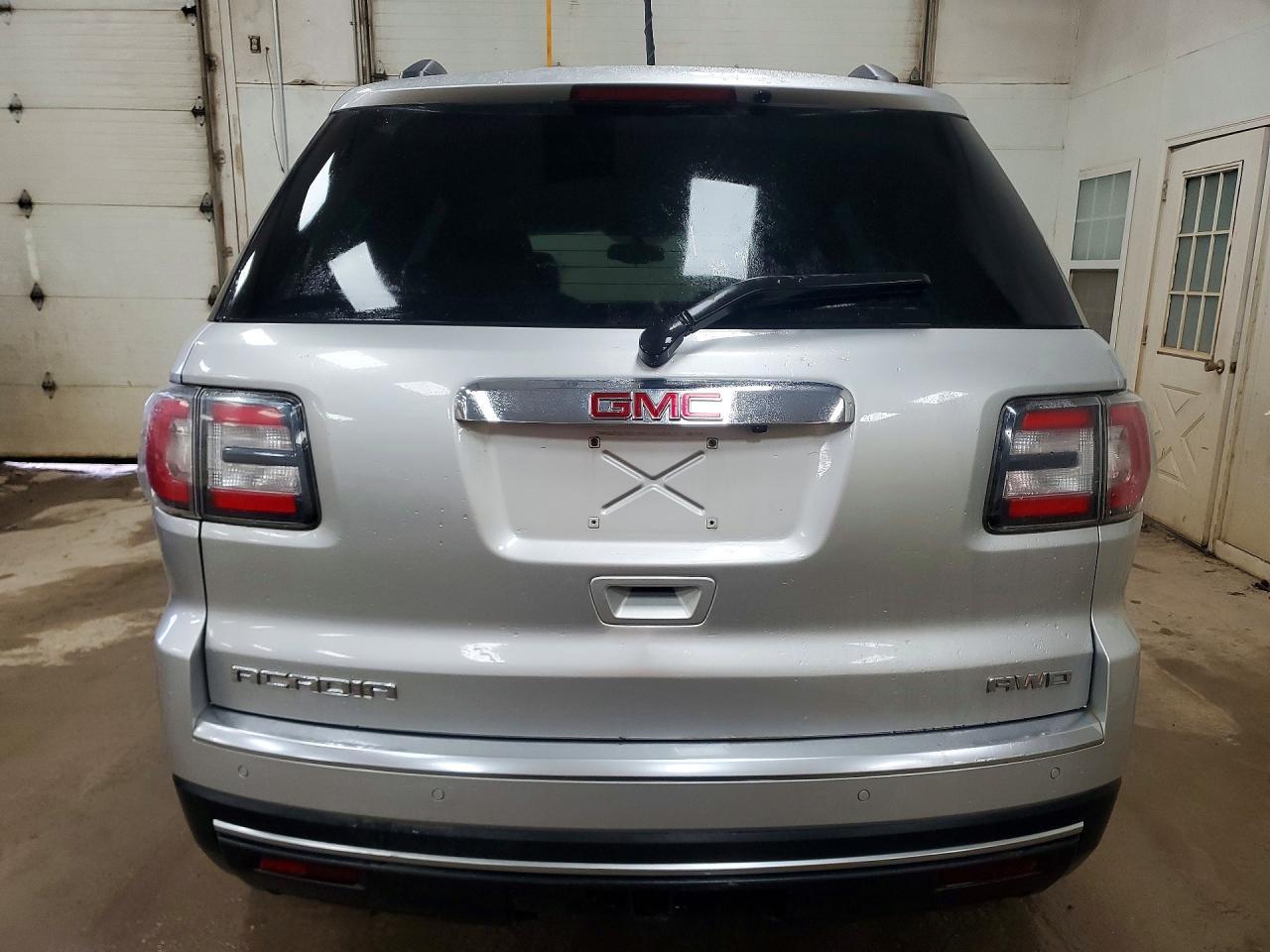 2016 GMC Acadia Sle - Фото 6
