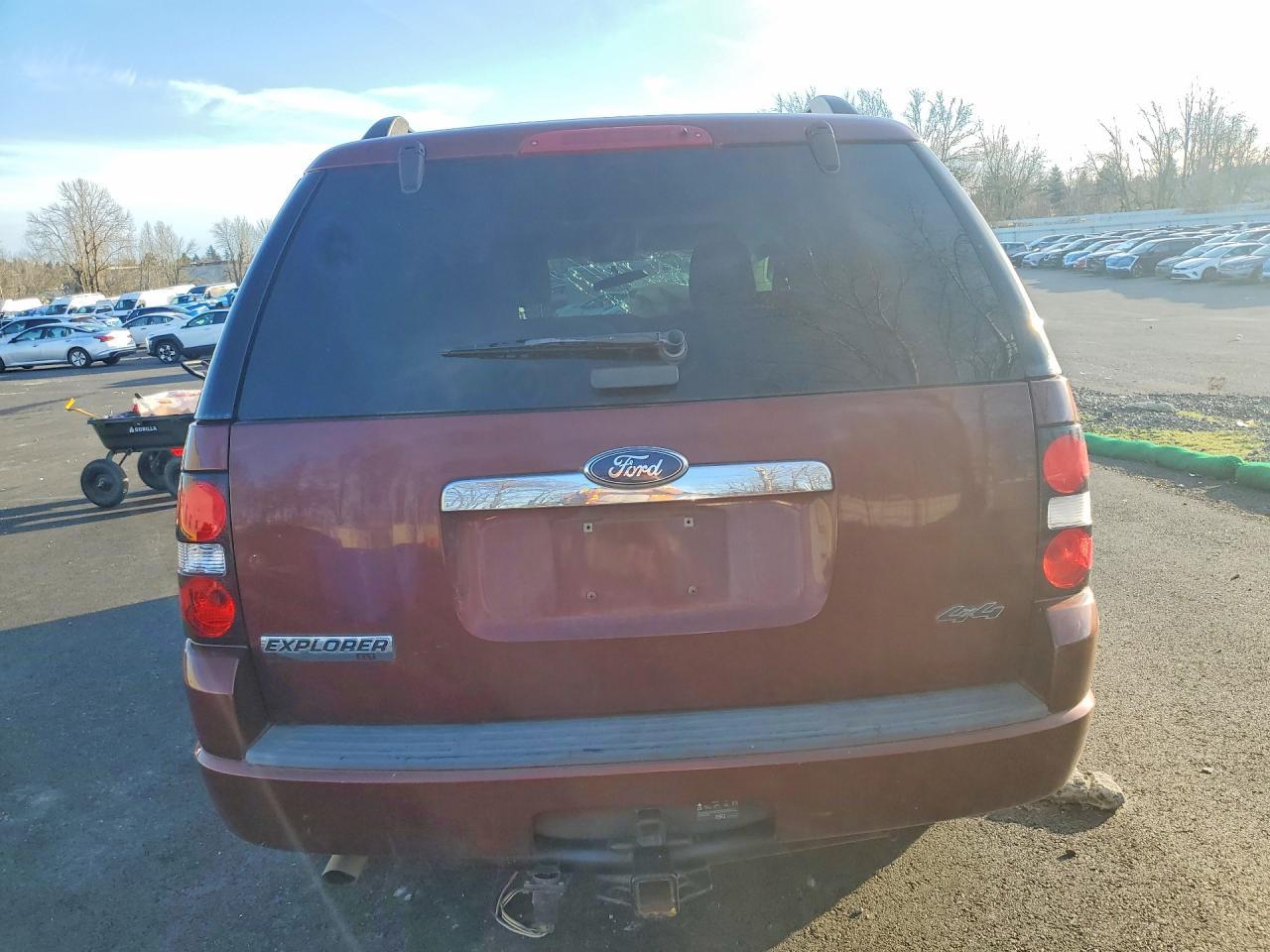 2010 Ford Explorer Xlt - Image 6