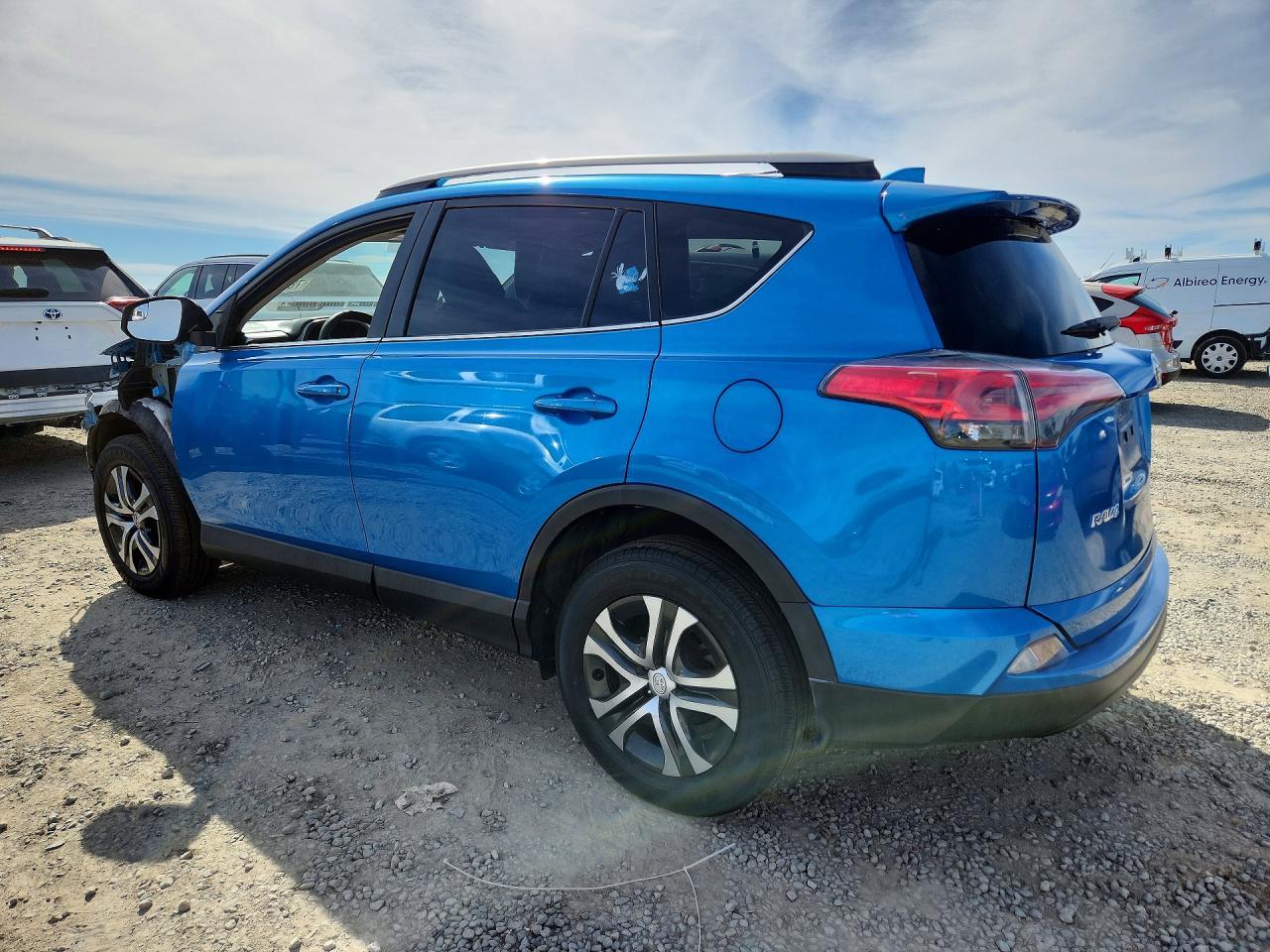 2018 Toyota Rav4 Le - Фото 2
