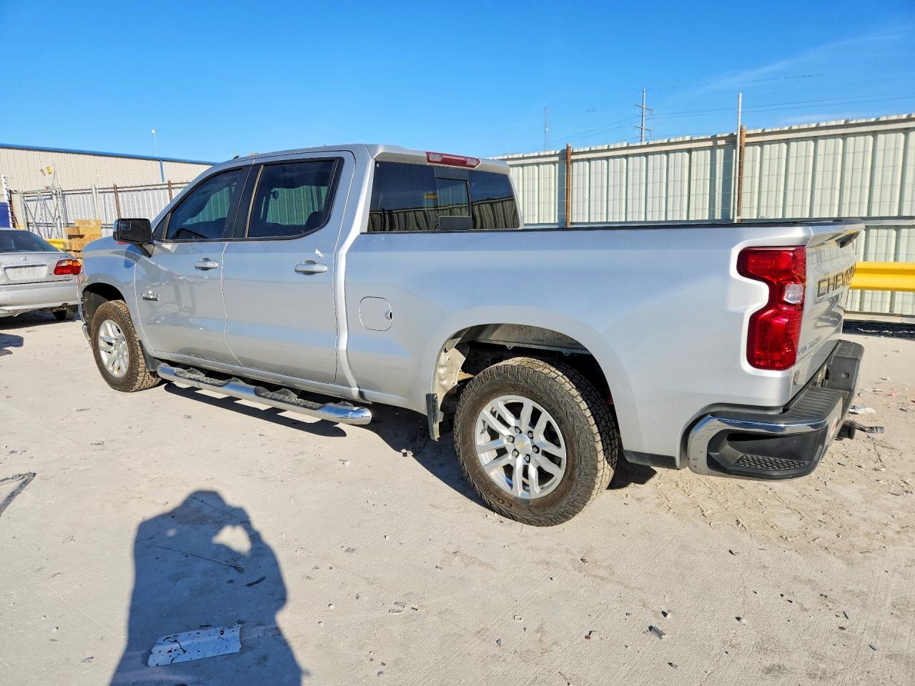2020 Chevrolet Silverado K1500 Lt - Фото 2