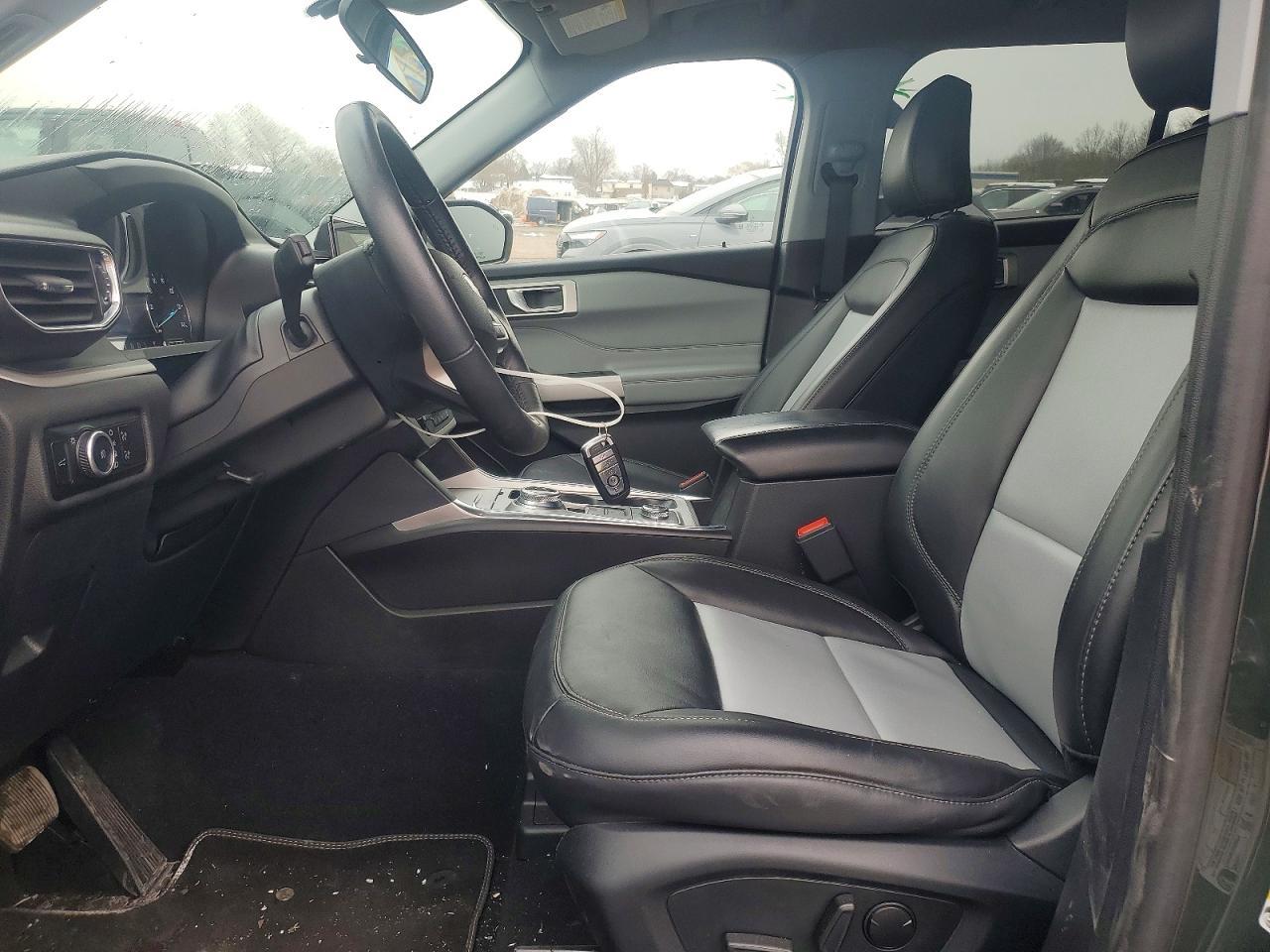 2024 Ford Explorer Xlt - Фото 7