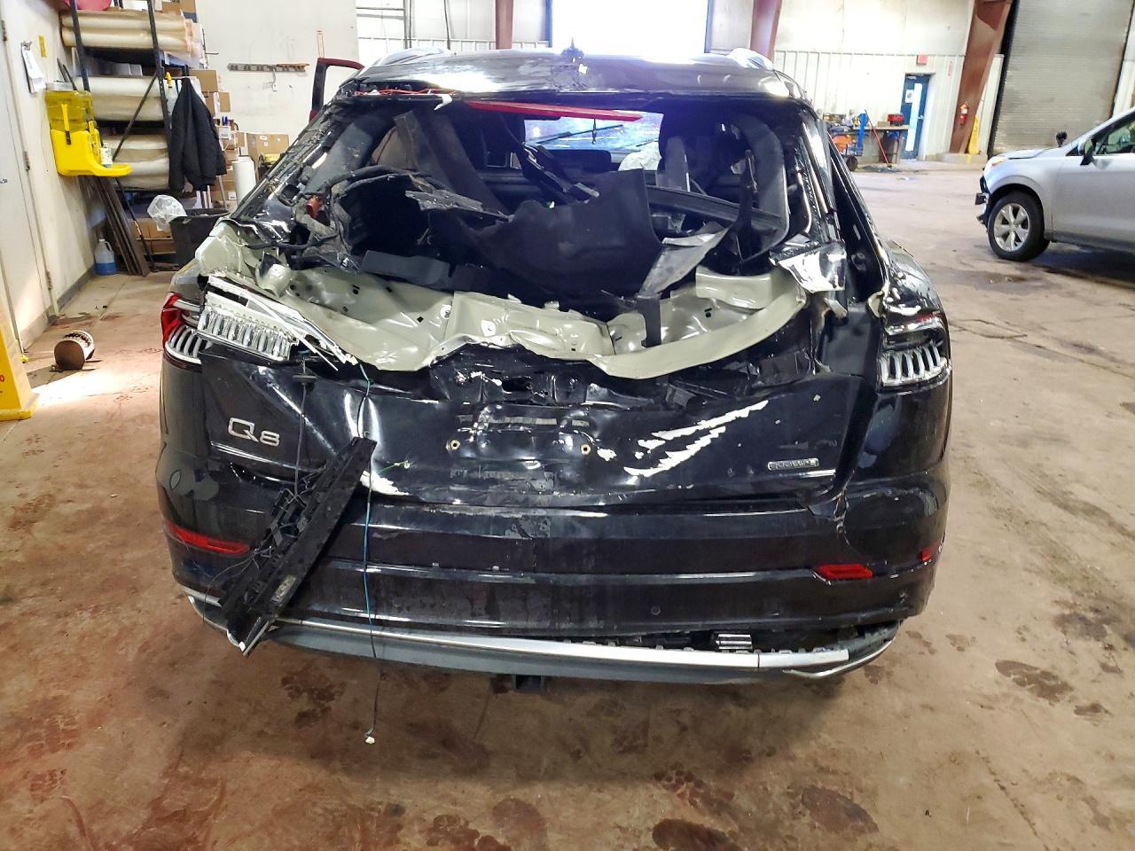 2019 Audi Q8 Premium Plus - Фото 6
