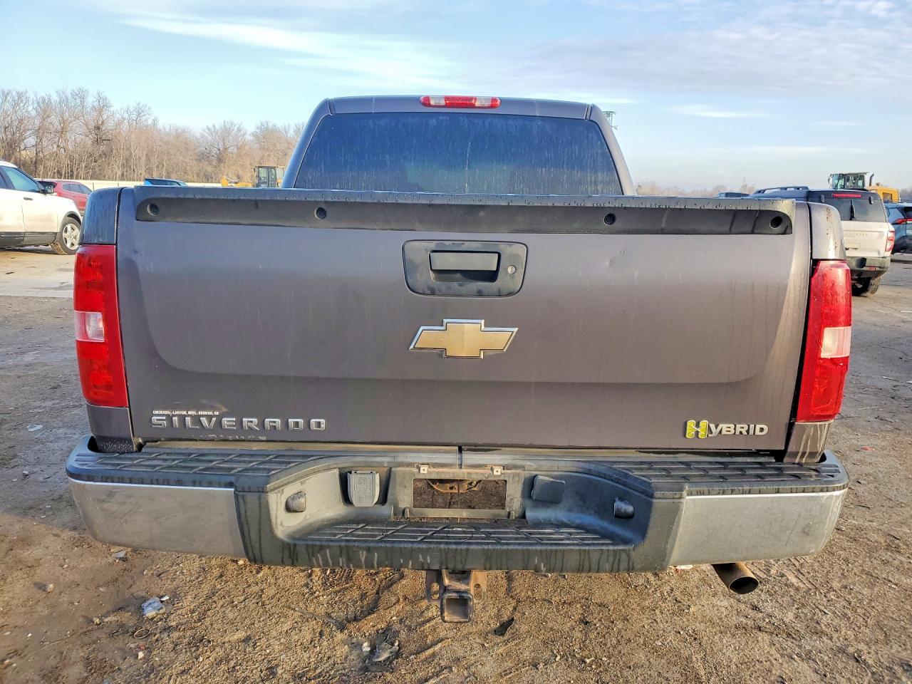 2011 Chevrolet Silverado K1500 Hybrid - Image 6