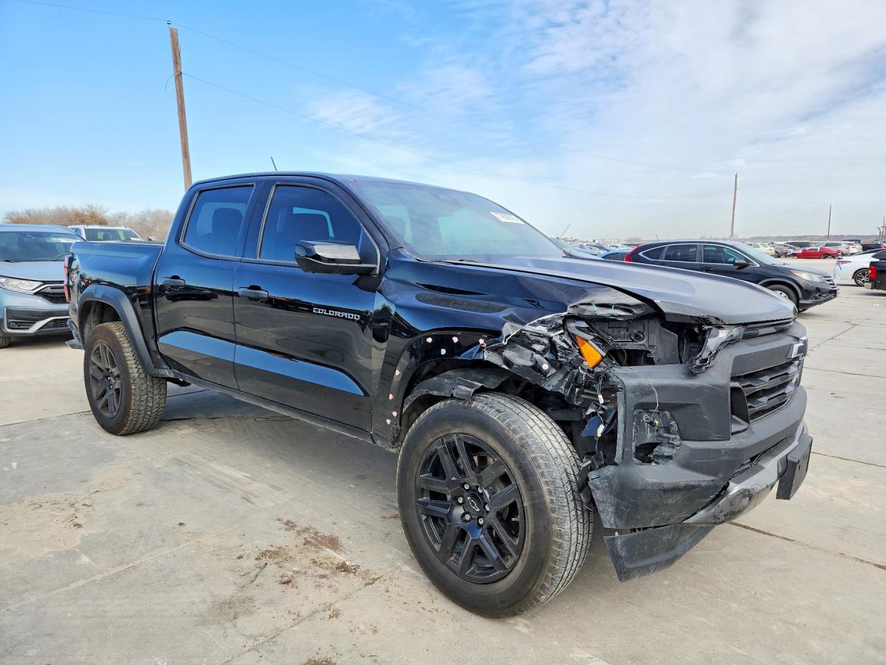 2024 Chevrolet Colorado Trail Boss - Image 4