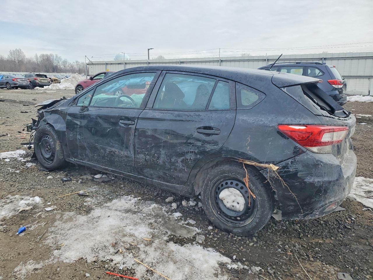 2017 Subaru Impreza - Фото 2
