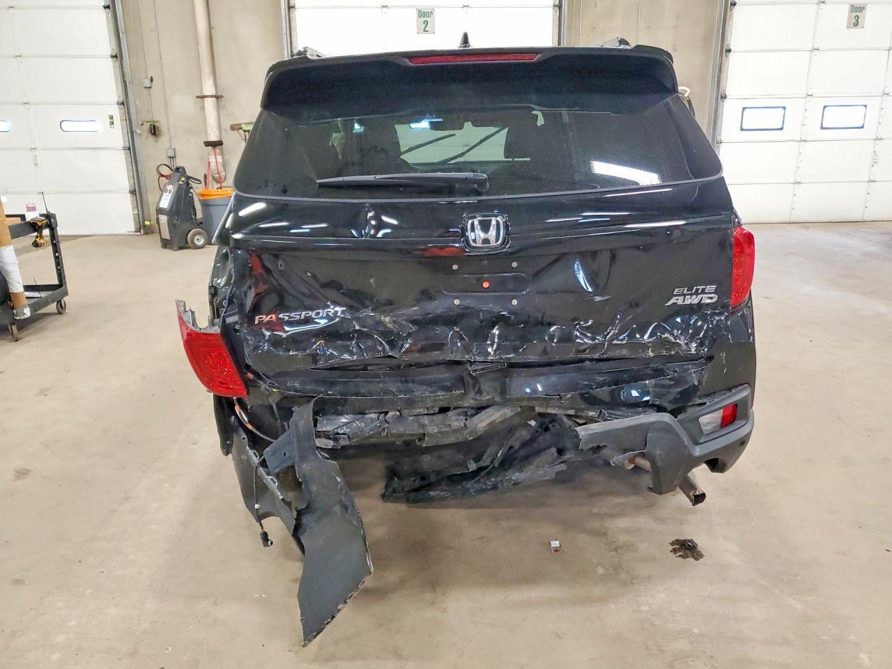 2022 Honda Passport Elite - Image 6