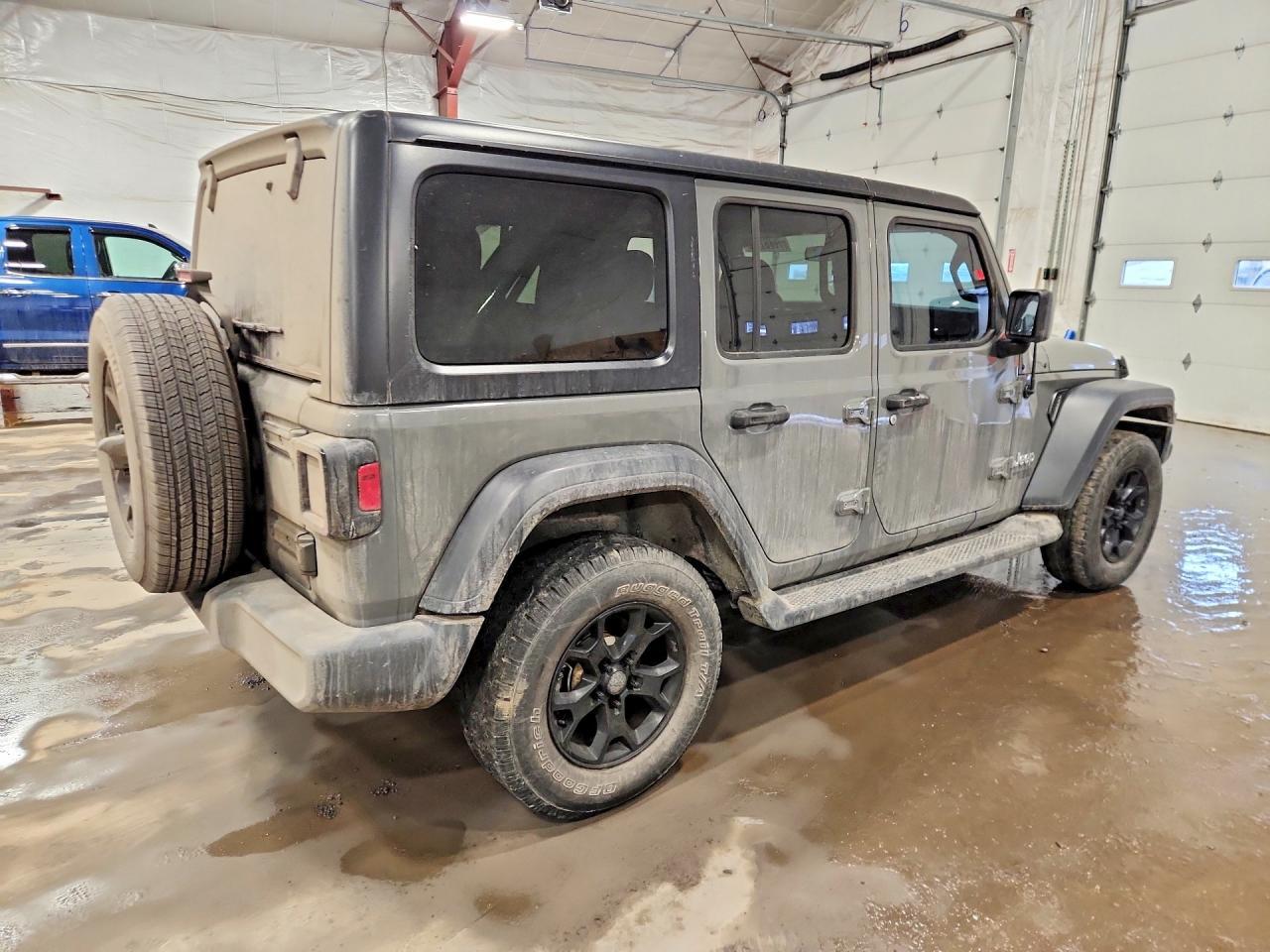 2018 Jeep Wrangler Unlimited Sport - Фото 3