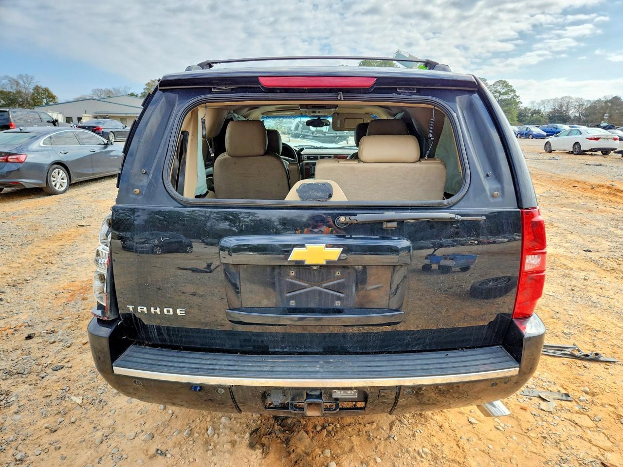 2014 Chevrolet Tahoe C1500 Ltz - Image 6