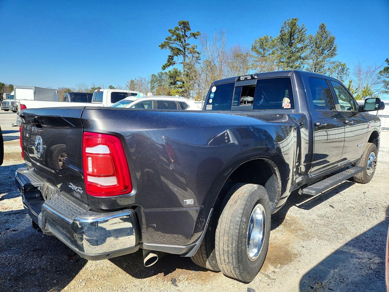 2022 Ram 3500 Big Horn/Lone Star - Image 3