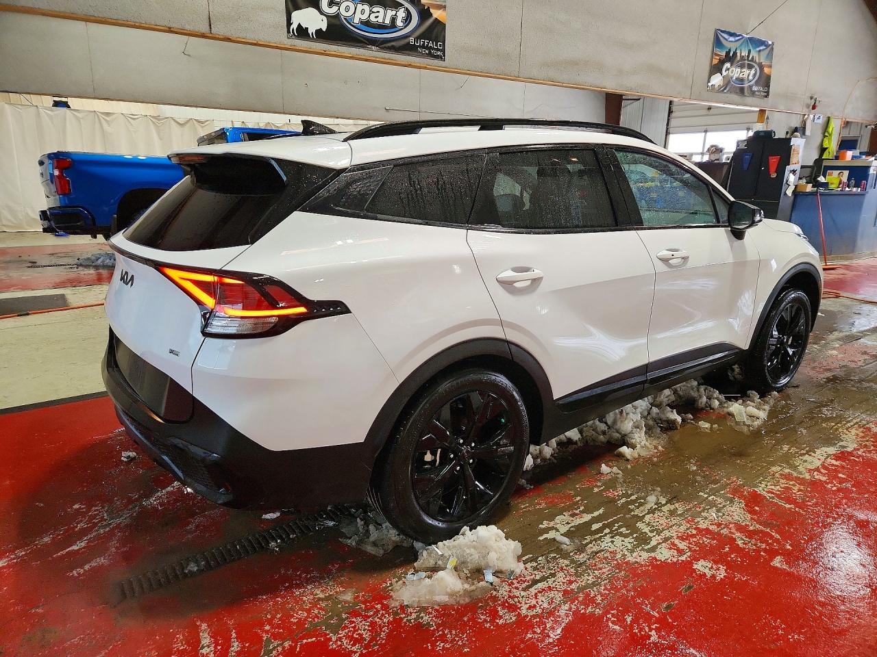 2025 Kia Sportage X Line - Фото 3