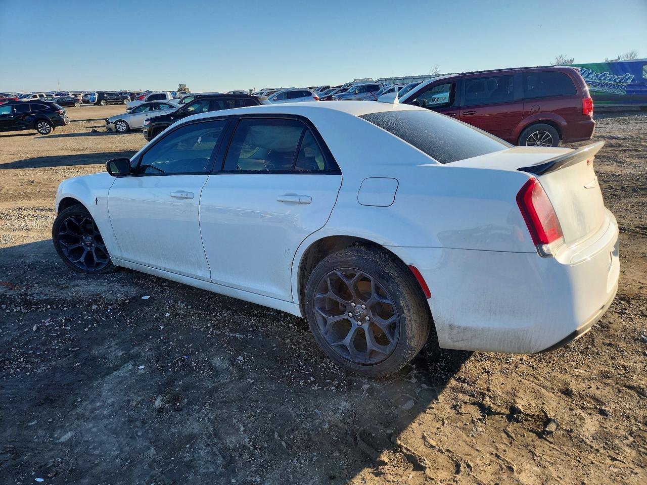 2019 Chrysler 300 Touring - Image 2