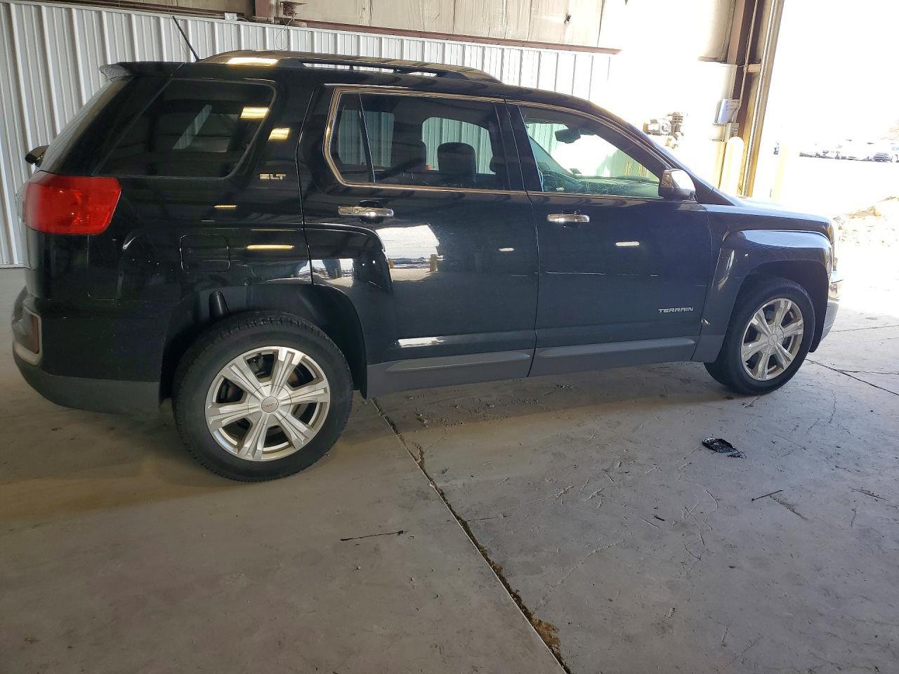 2017 GMC Terrain Slt - Image 3