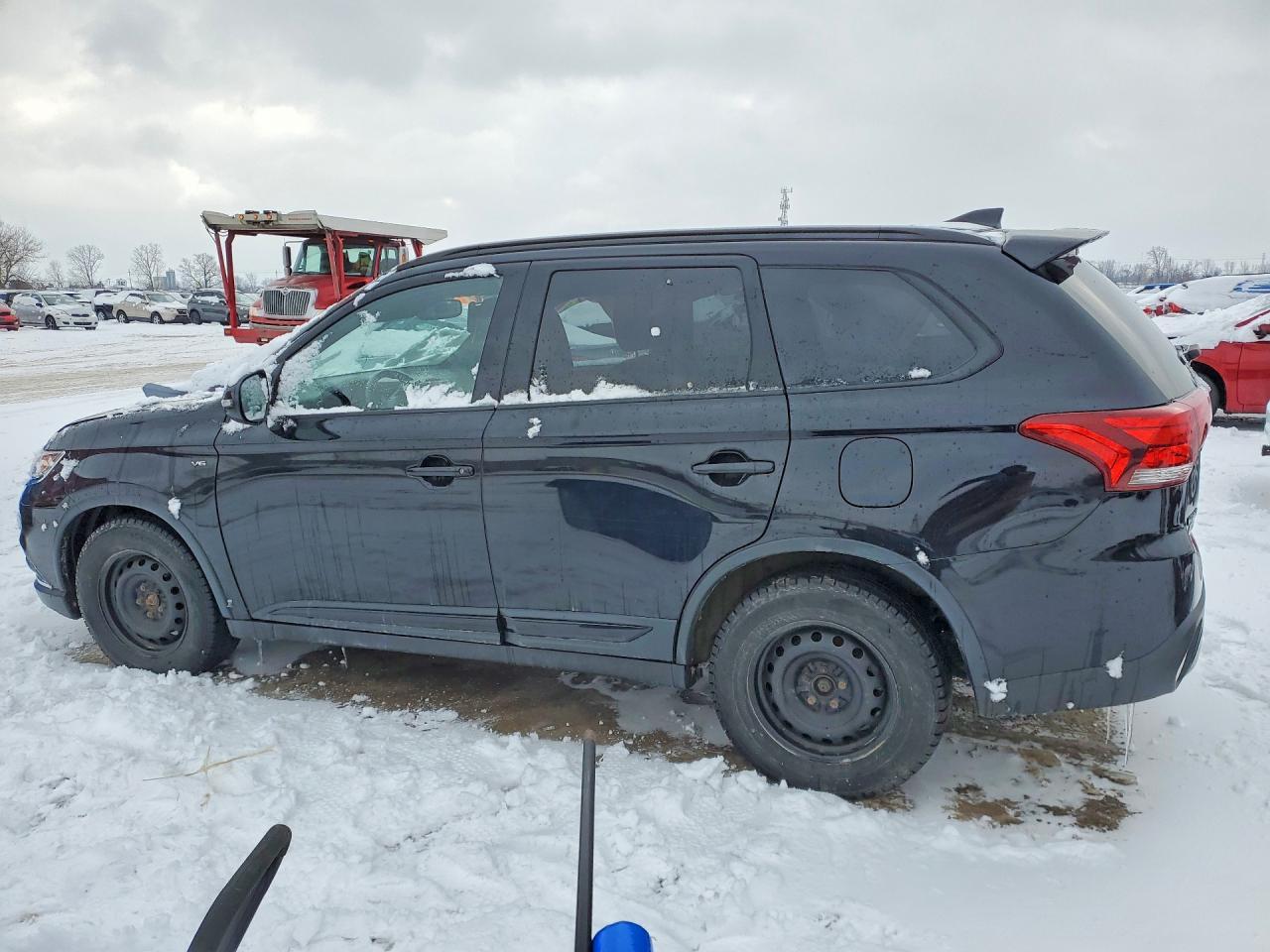 2019 Mitsubishi Outlander Se - Фото 2