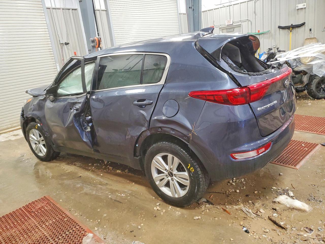2019 Kia Sportage Lx - Image 2