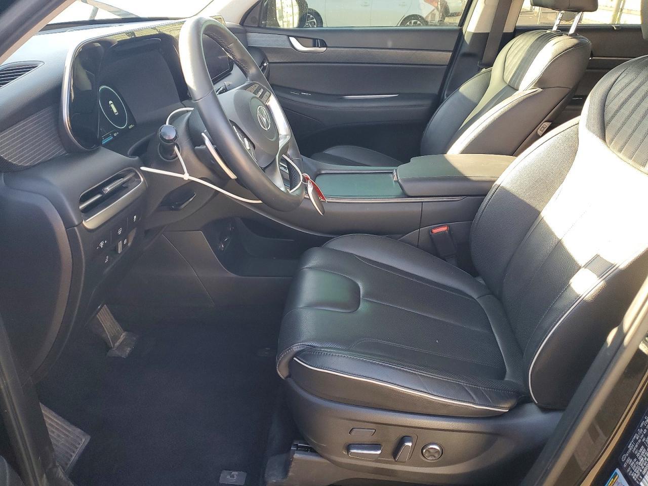 2023 Hyundai Palisade Limited - Image 7