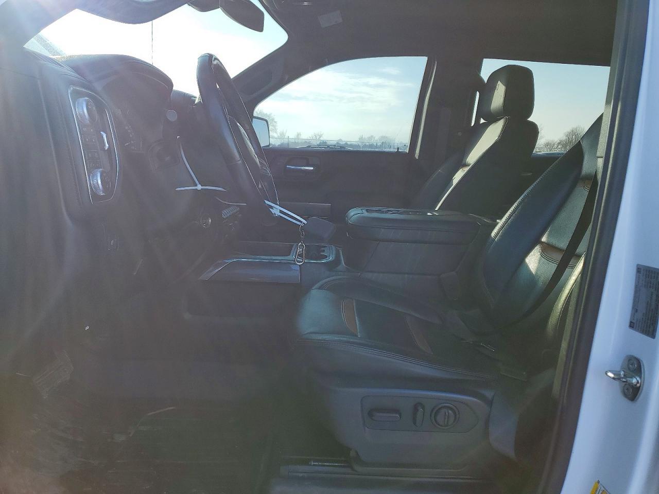 2019 GMC Sierra K1500 At4 - Фото 7
