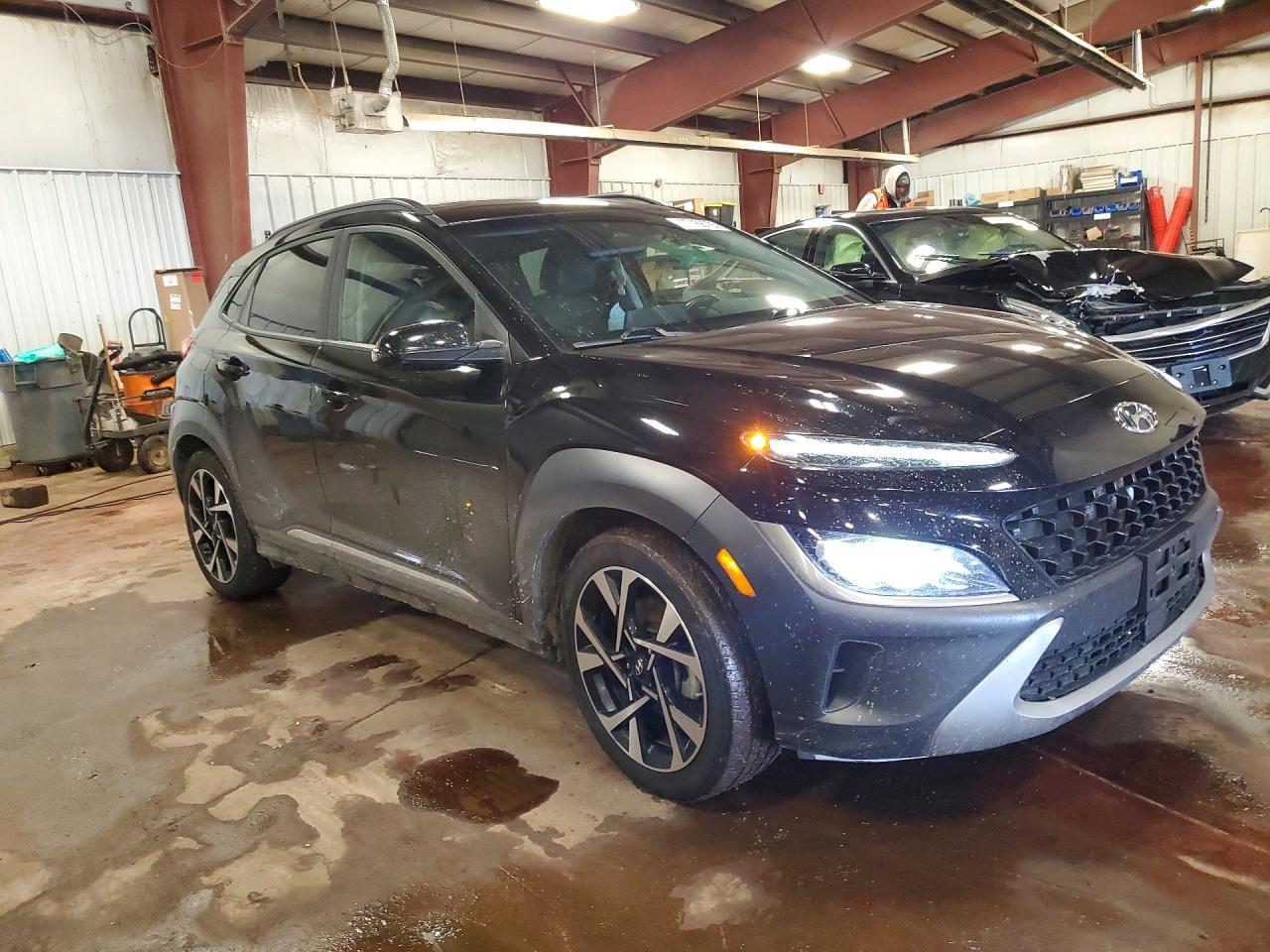 2022 Hyundai Kona Limited - Image 4