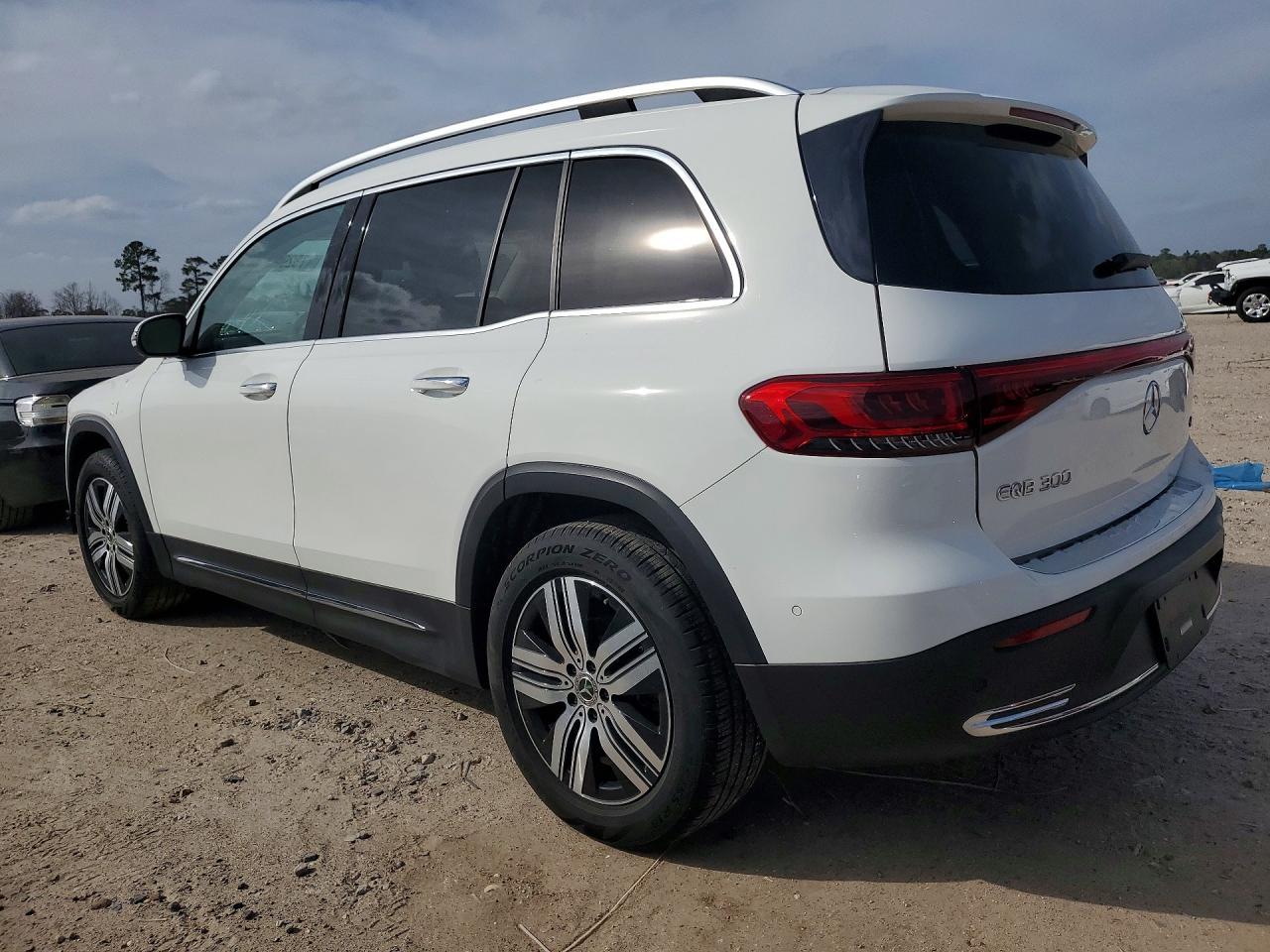 2023 Mercedes-Benz Eqb 300 4Matic - Фото 2