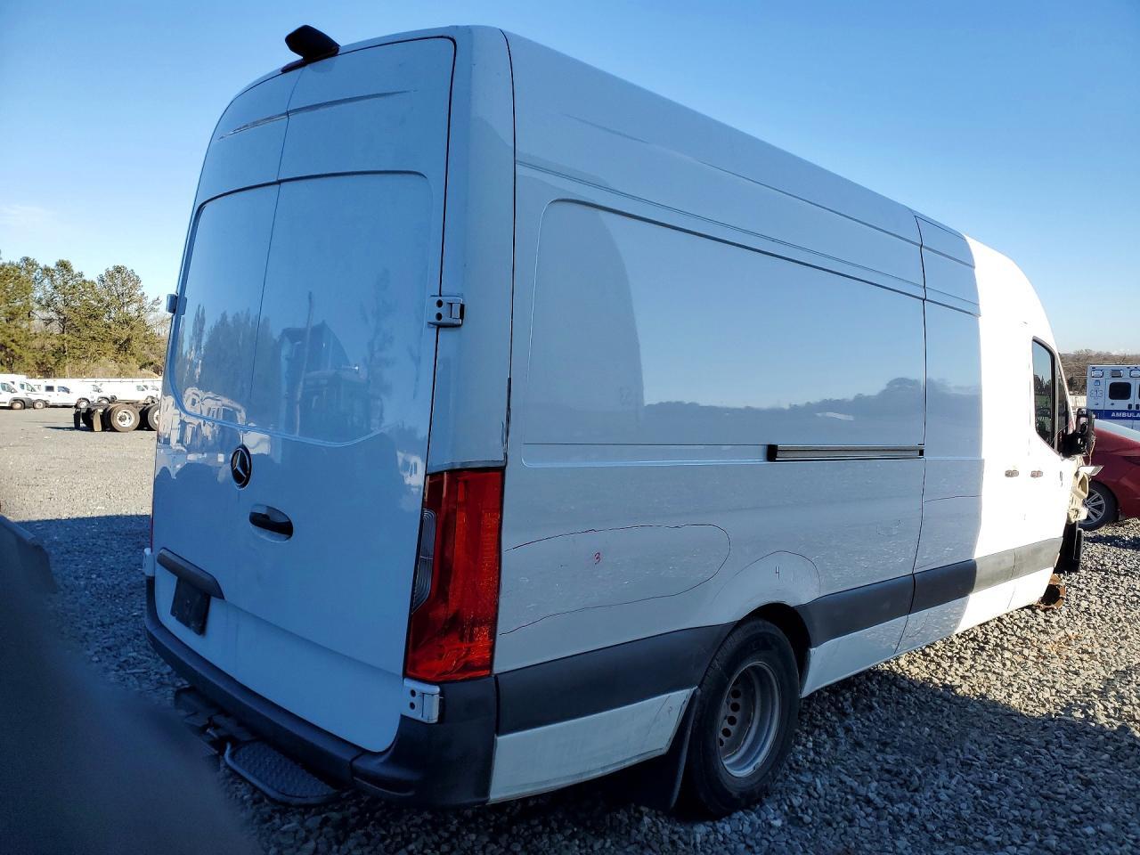 2019 Mercedes Benz Sprinter Utility / Service Van - Фото 3