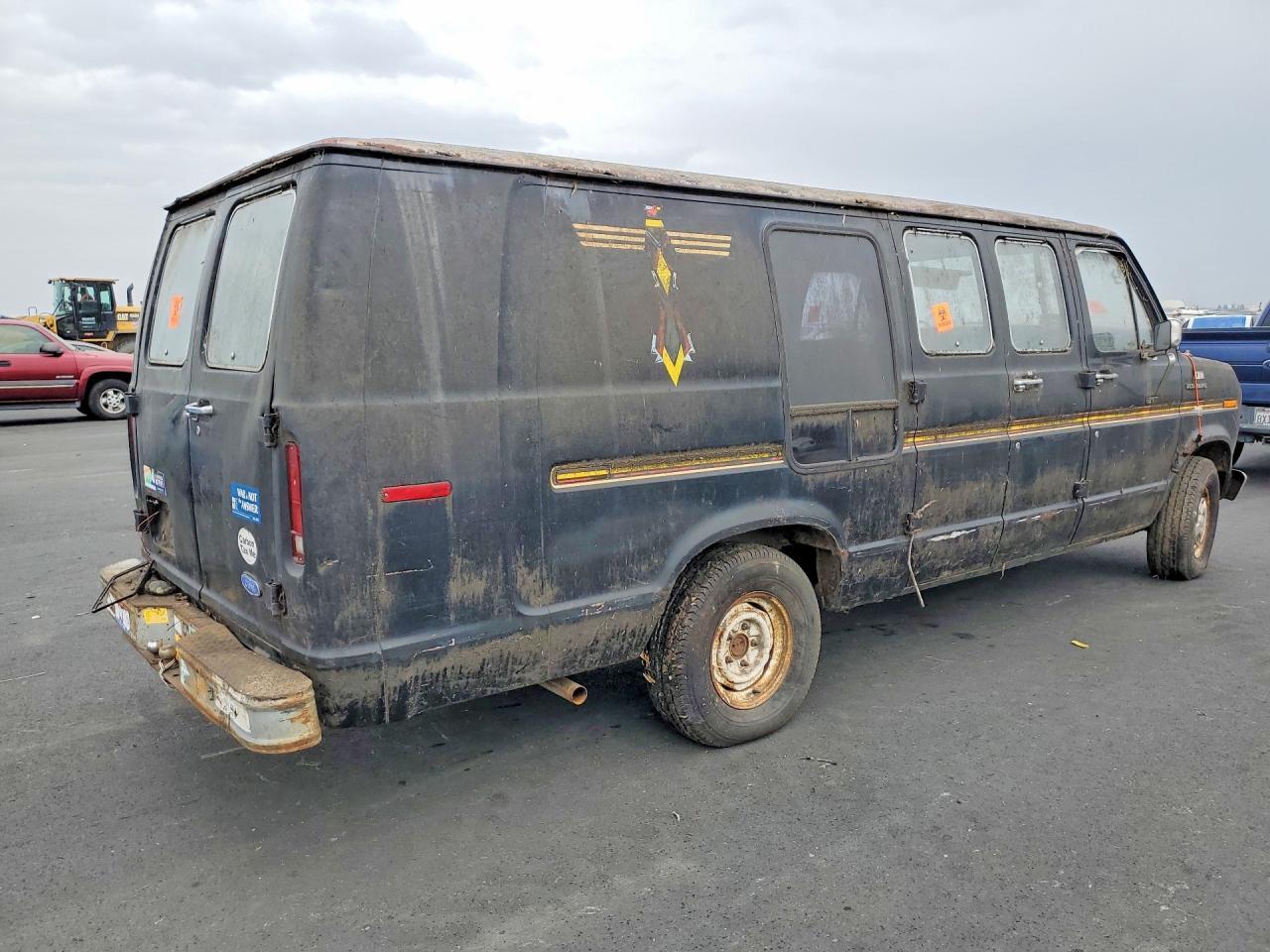 1984 Ford Econoline S150 Super Duty Van - Image 3