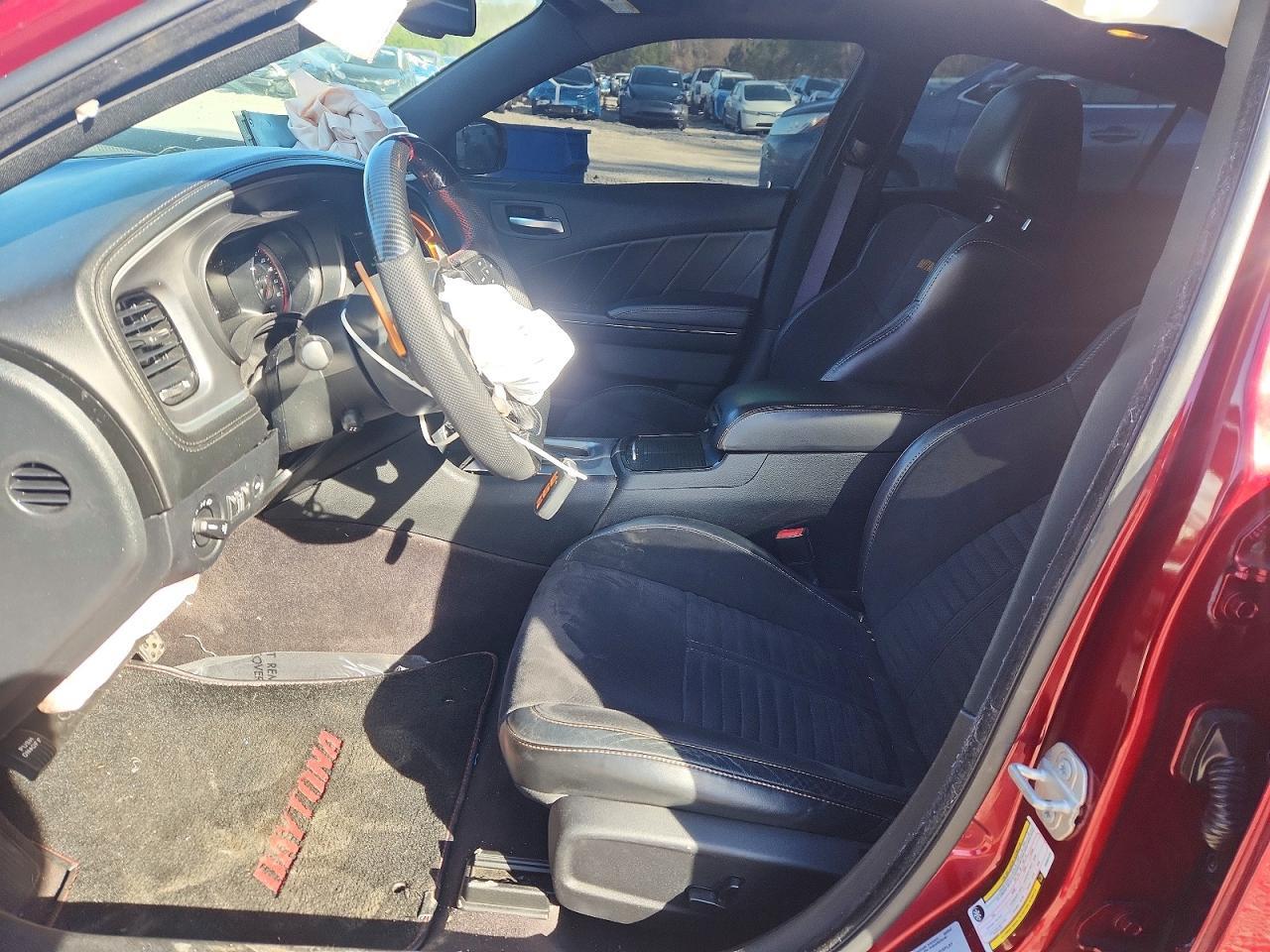 2017 Dodge Charger R - Фото 7