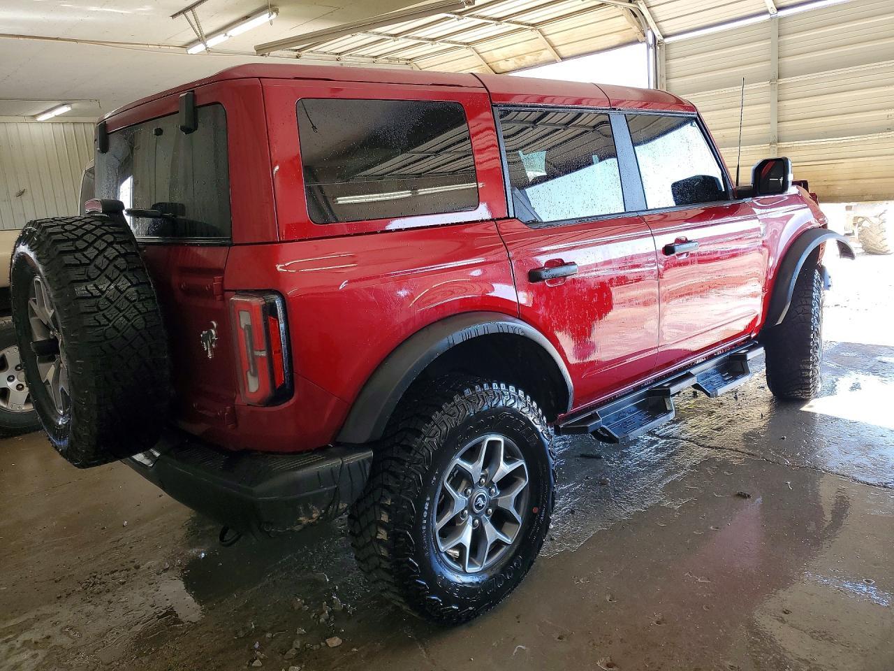 2025 Ford Bronco Badlands - Фото 3