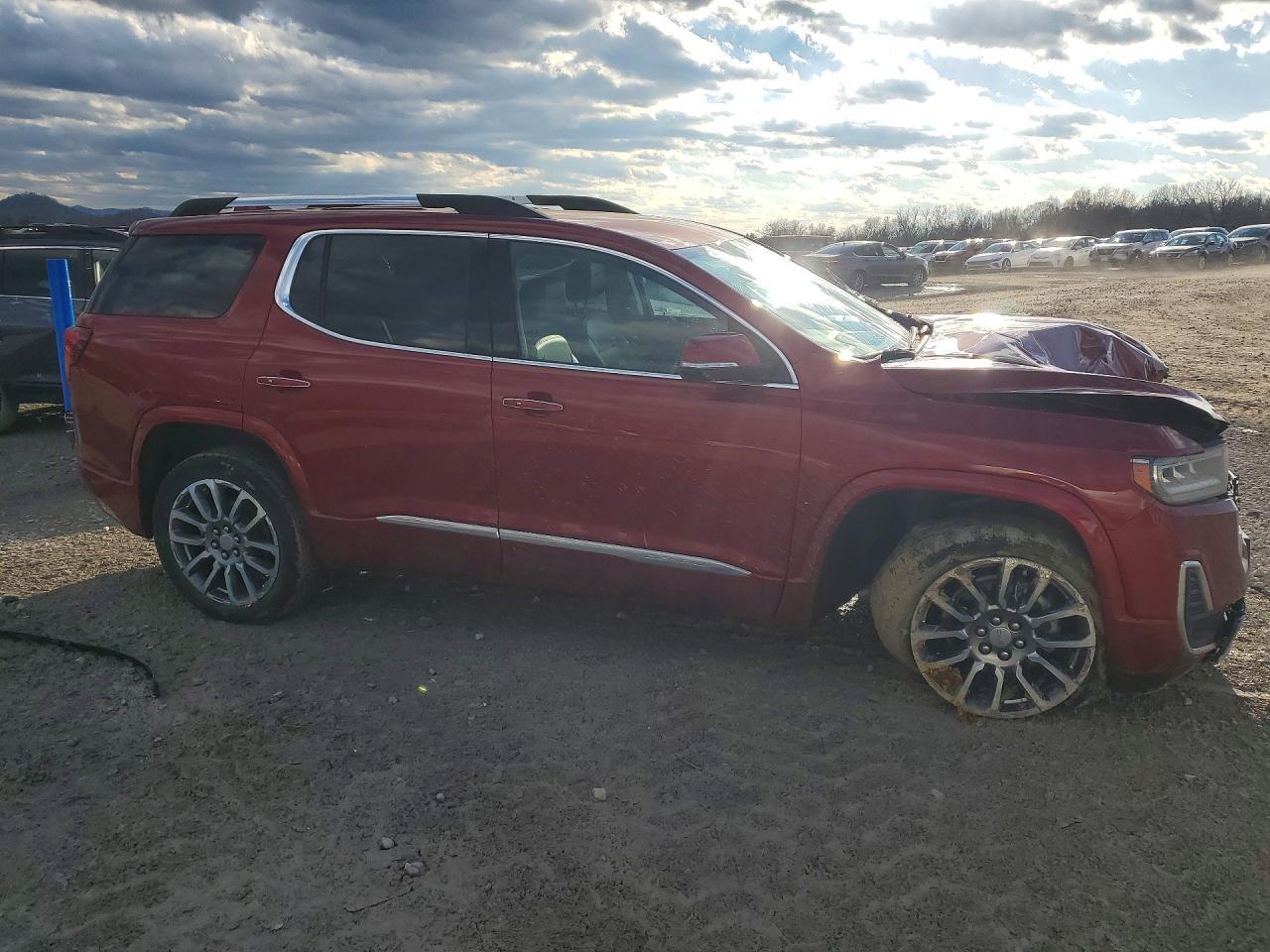 2023 GMC Acadia Denali - Фото 4
