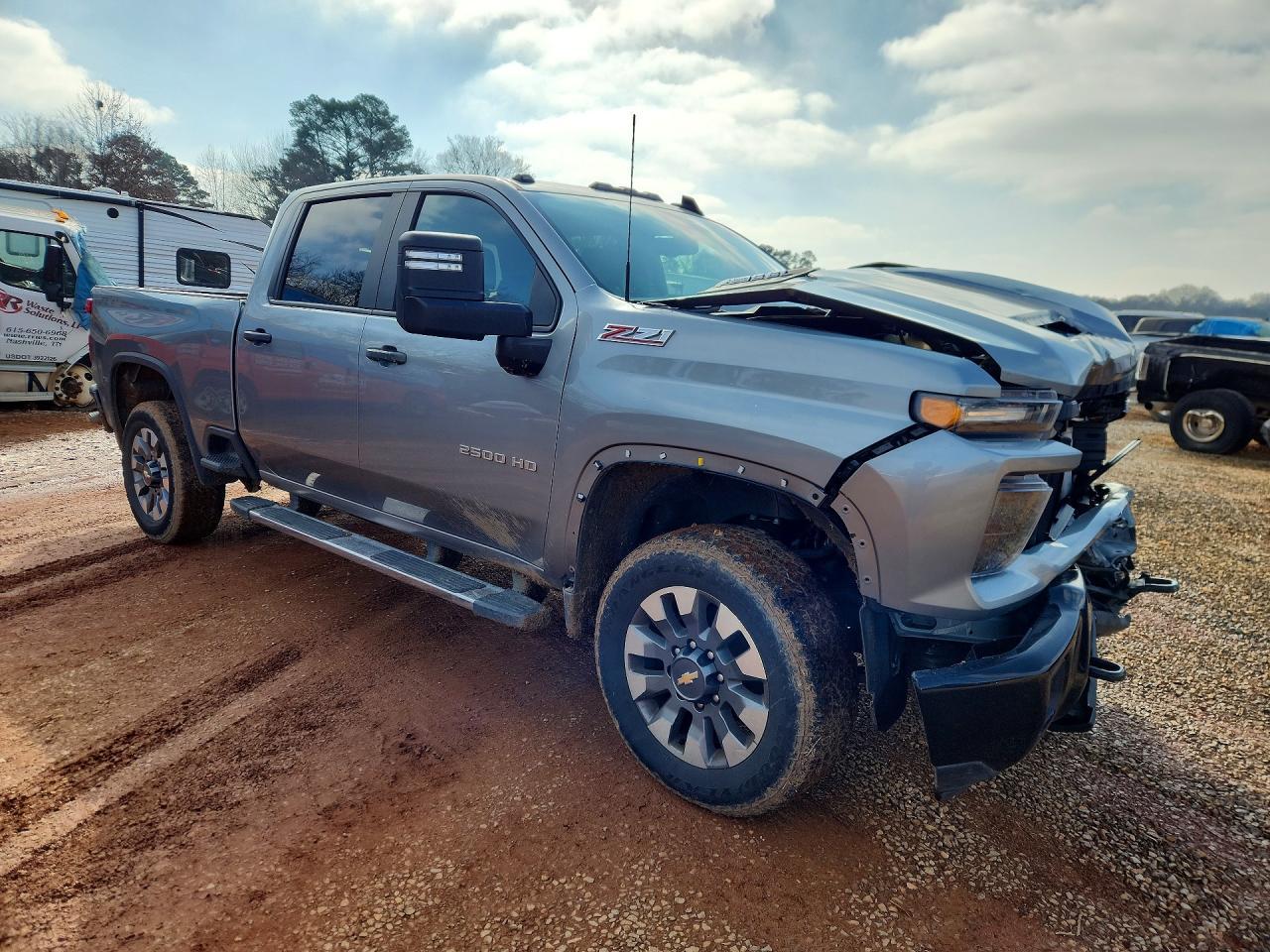 2024 Chevrolet Silverado K2500 Custom - Фото 4