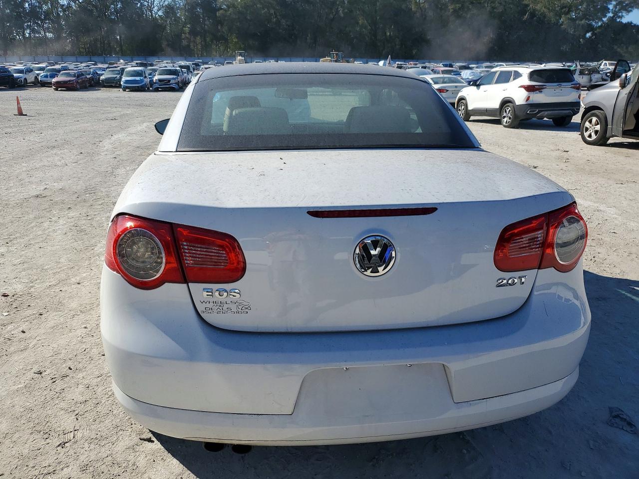 2009 Volkswagen Eos Turbo - Image 6