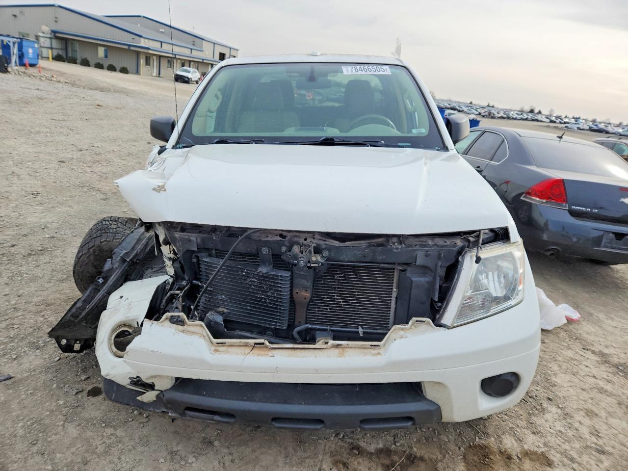 2013 Nissan Frontier S - Фото 5